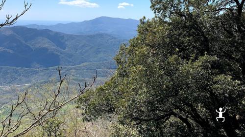 Percorso escursionistico di media difficoltà nel Cilento per esperienze di gruppo in Campania