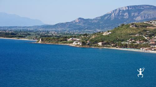 Discover the hidden wonders beneath the waters of Cilento with the Peppeniello dive, in one of the most spectacular and pristine areas along the coast of Agropoli.