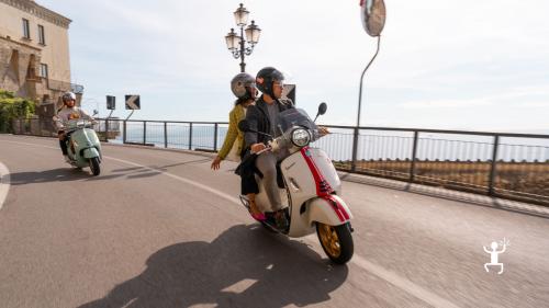 Vespa tours of the Amalfi Coast for couples