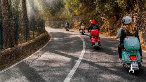 Vespa tours of the Amalfi Coast for families