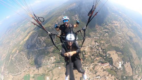 Tour di gruppo in campania per evento addio al celibato unico con sposo in volo 