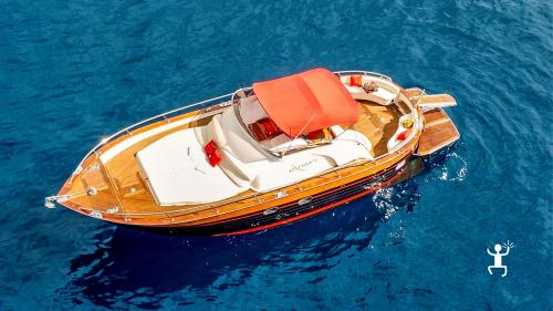 Ausflug mit Aperitif an Bord für Gruppen von Freunden in Kampanien Amalfiküste mit Abfahrt von Amalfi, Positano, Praiano, Maiori und Minori