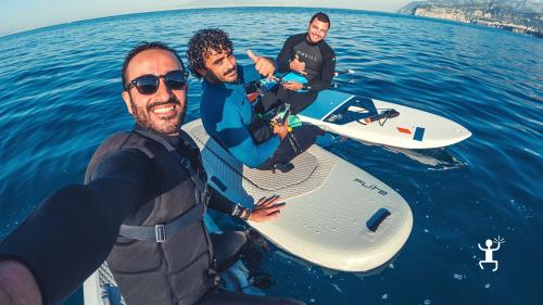 Experience water sports with friends and alone on the island of Capri in Campania