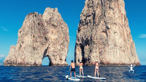 Tour guidato con Paddleboard a Capri in estate 