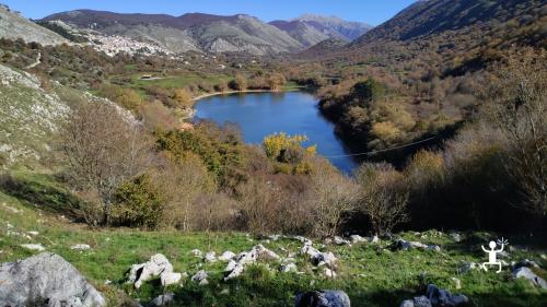 Hiking trail on Lake Letino in the Matese Regional Park in Campania