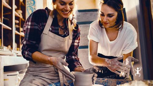 Orria, borgo cilentano, esperienza e fasi del processo creativo della ceramica,dalla preparazione all'impastatura 