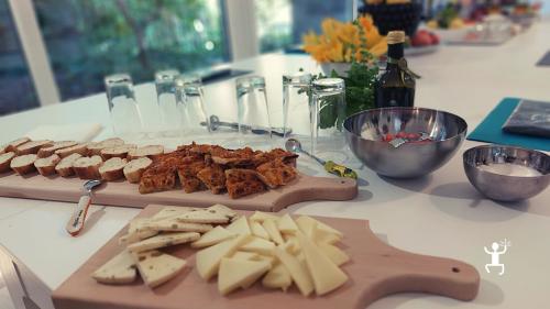 <p><p>gourmet board with a selection of cured meats and cheeses for an aperitif on the Sorrento coast</p></p>