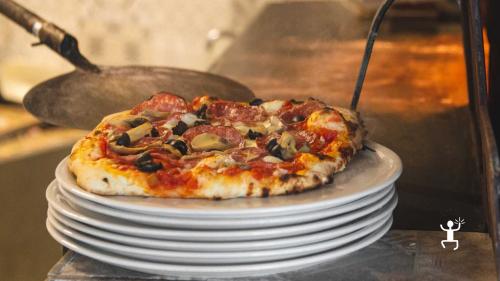 Dough making of the real Neapolitan pizza in Campania with demonstration and cooking class for groups