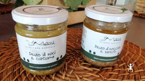 Walnut, hazelnut and truffle pesto and garlic orsino local product from Avella Avellino in Irpinia for an authentic Campania experience