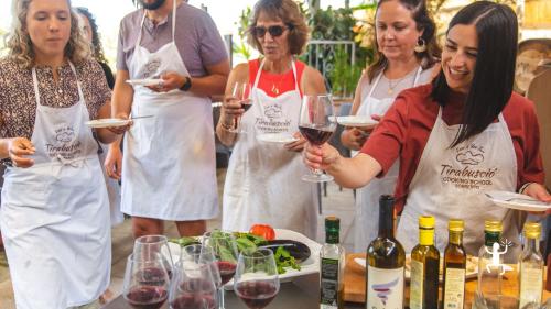 Esperienza da provare in Campania con lezione di cucina e pranzo conviviale