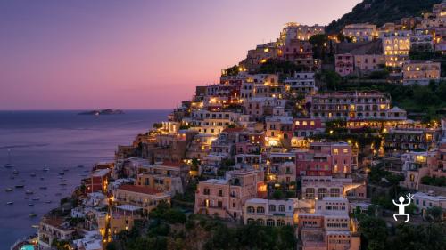 Esperienza in Campania con tour in gozzo sorrentino da Amalfi a Positano