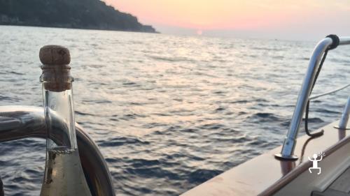 Amalfi Coast boat tour with sunset aperitifs departing from Maiori and Amalfi