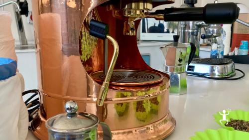 Experience in Campania for Neapolitan coffee lover groups